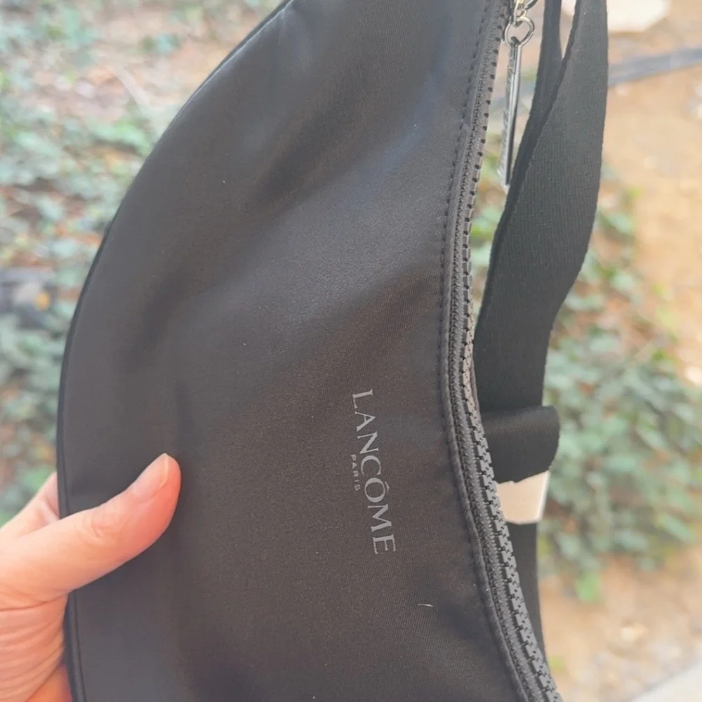 Lancome Nylon handbag with adjustable straps Black New